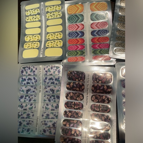 BN 14 packs of lily and fox nail wraps - Picture 3 of 5